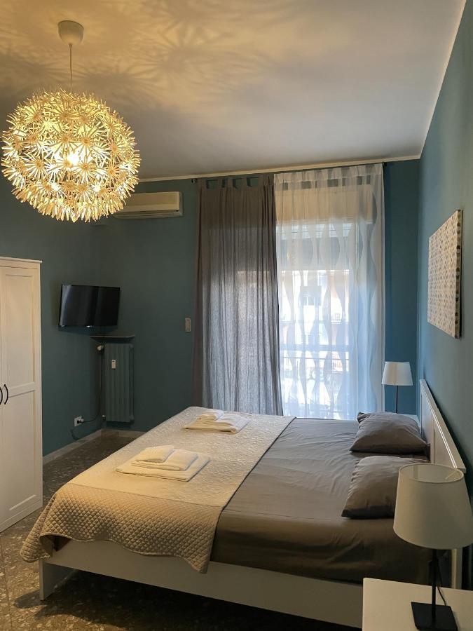Interno1 Bari Policlinico Hotel Buitenkant foto